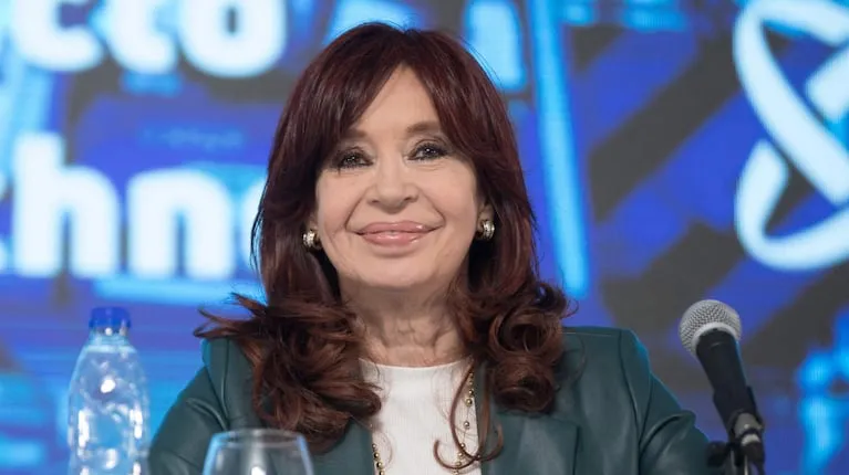 cuantos-anos-va-a-ir-presa-cristina-kirchner-por-la-causa-vialidad-foto-afp-charo-larisgoitia-CIY5UPNYBFC3XNPNTV4PHSMM5I