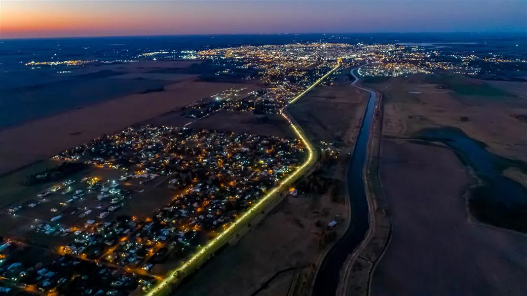 thumbnail_.Iluminación Camino al Parque Natural Laguna de Gómez (6)