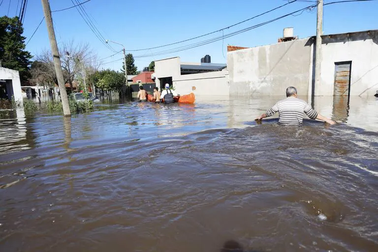 un-grupo-de-vecinos-e-organizo-para-a-bordo-de-IHSDF4XIOVHHTBM3SBC52SBUBI