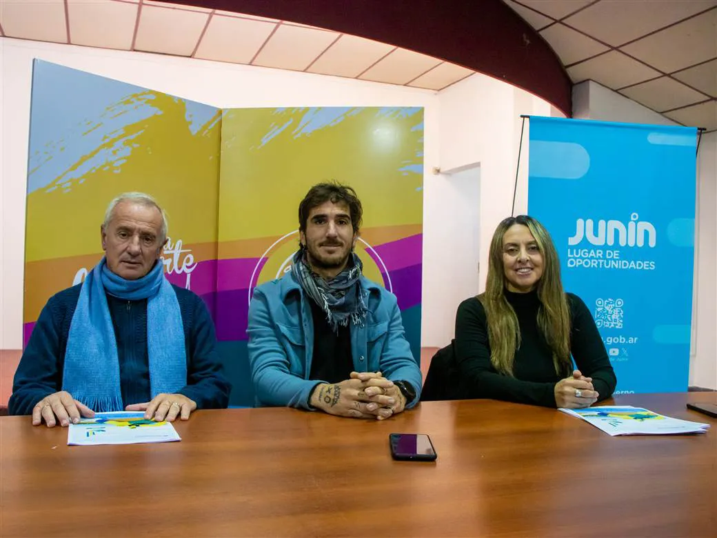 thumbnail_.Deportes - Presentación Junín Crosstrail (1)