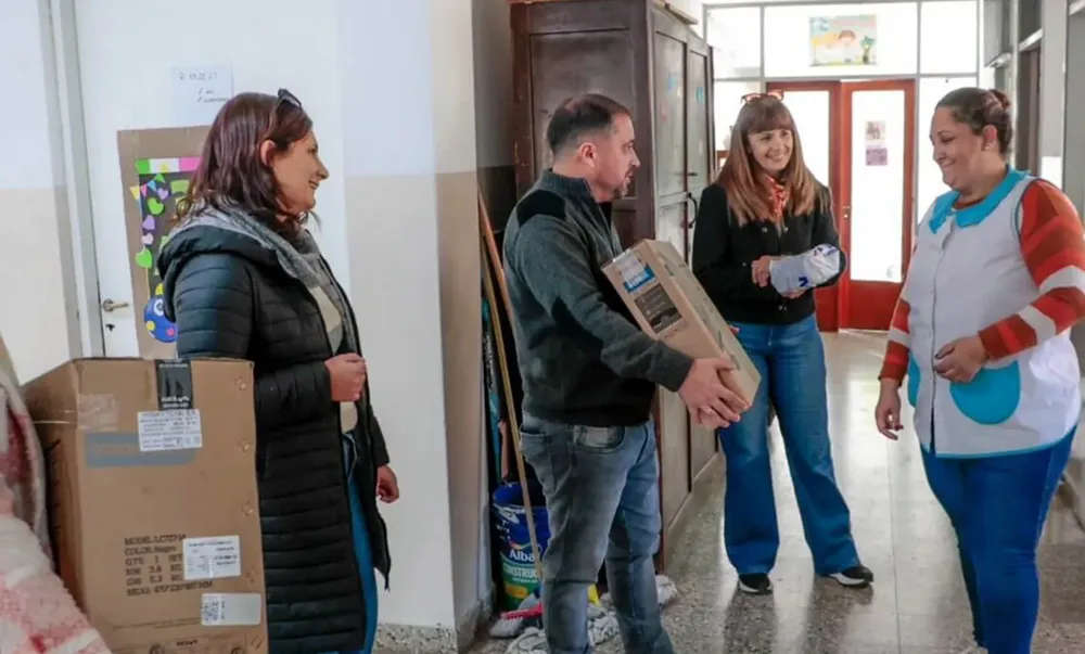 tecnologia escuela colon